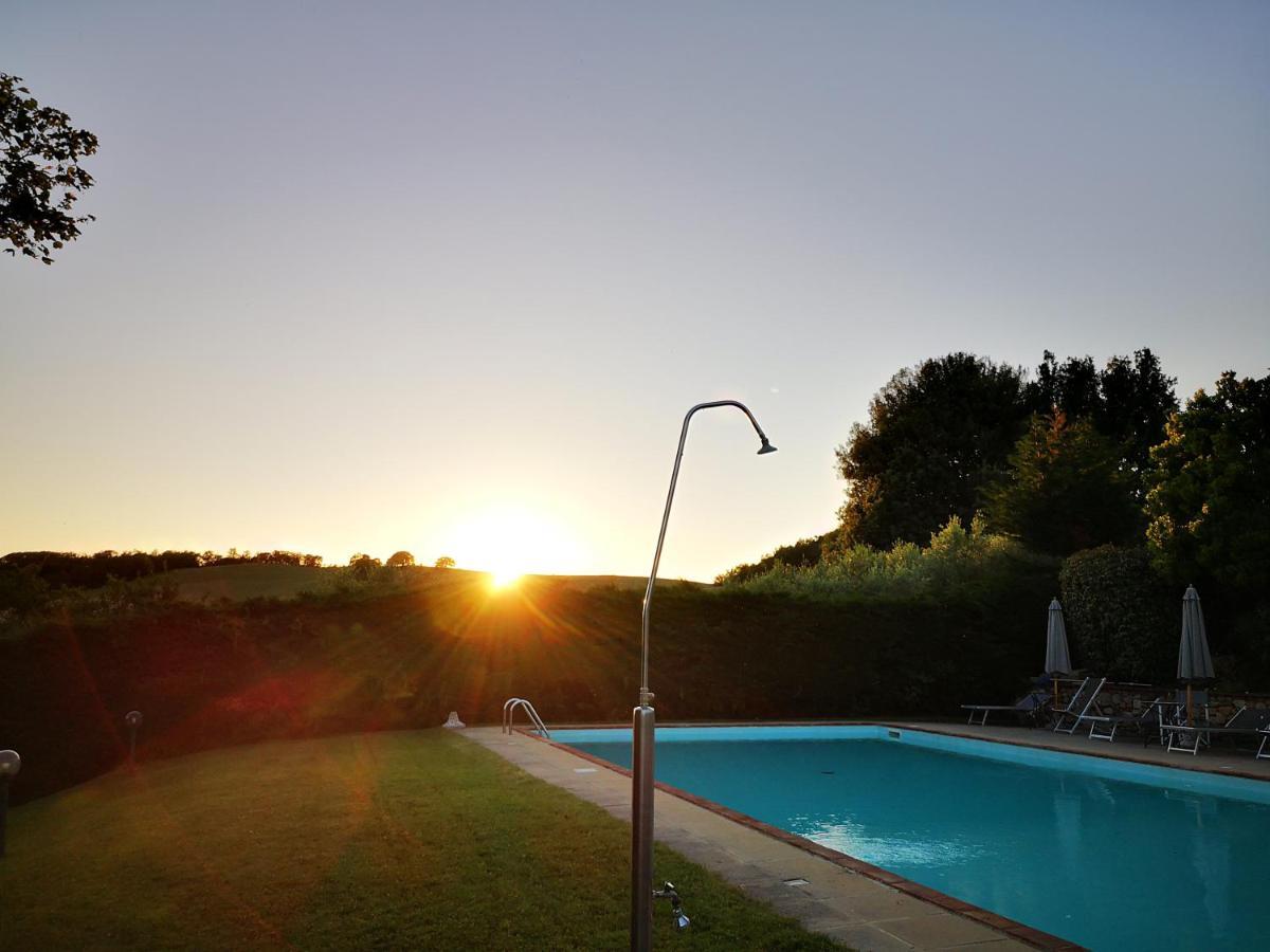 Agriturismo Grecinella Casole dʼElsa Екстериор снимка